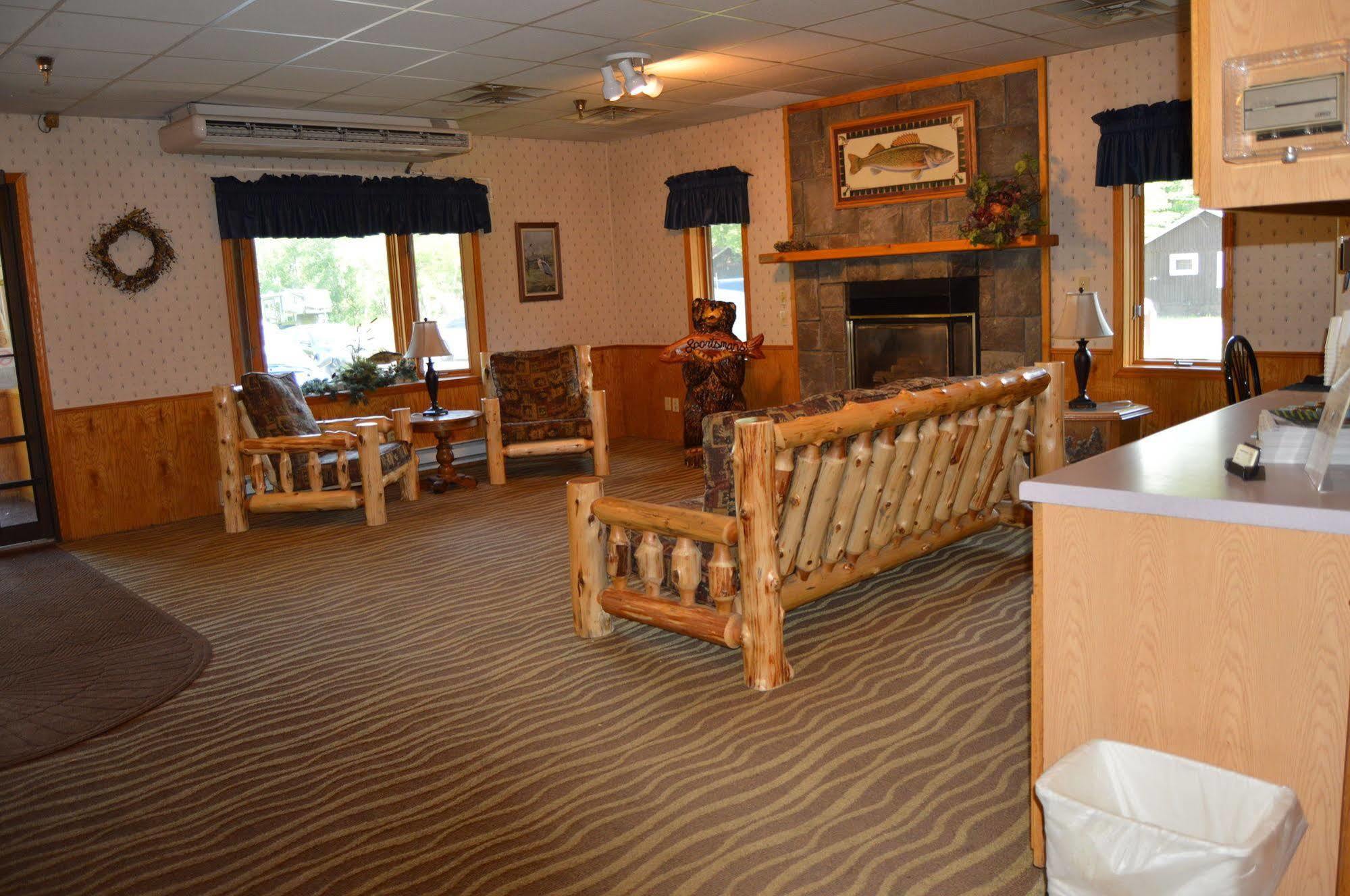 Sportsman'S Lodge Baudette Exterior photo